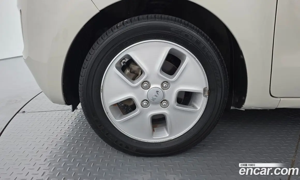 Kia Ray 2016 1.0 автомат (гидро), фото 5 Kia Ray 2016 1.0 автомат (гидро), фото 5
