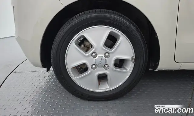 Kia Ray 2016 1.0 автомат (гидро), миниатюра 5 Kia Ray 2016 1.0 автомат (гидро), миниатюра 5