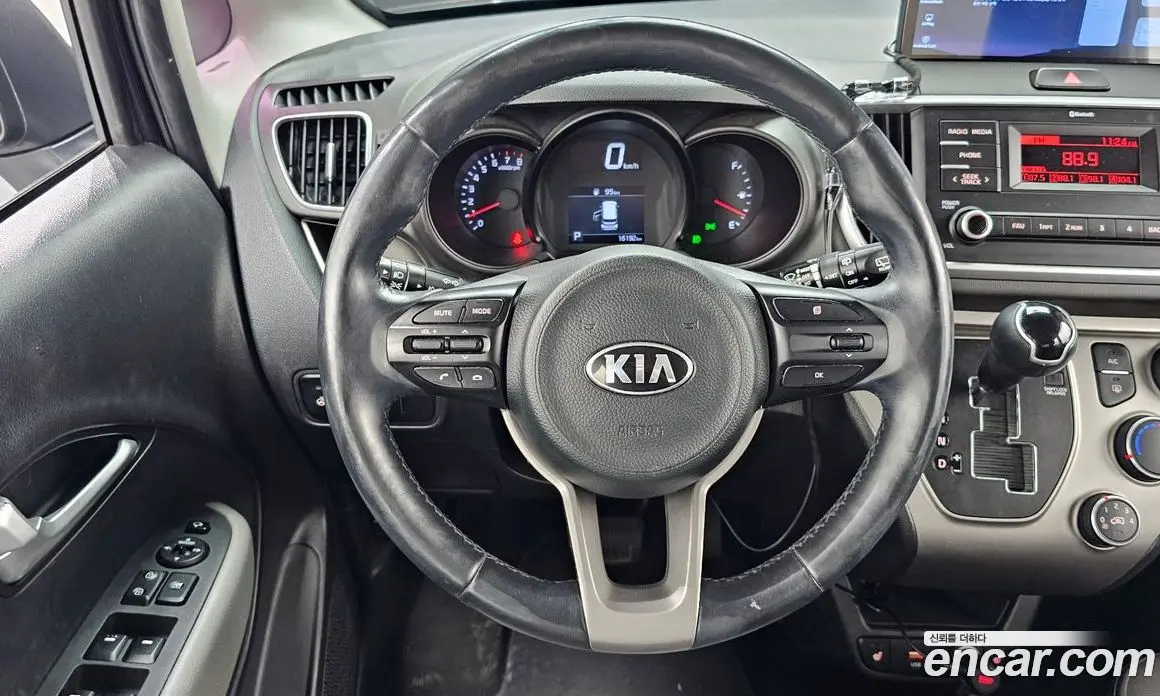 Kia Ray 2020 1.0 автомат (гидро), фото 13