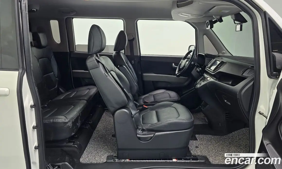 Kia Ray 2022 1.0 автомат (гидро), фото 11