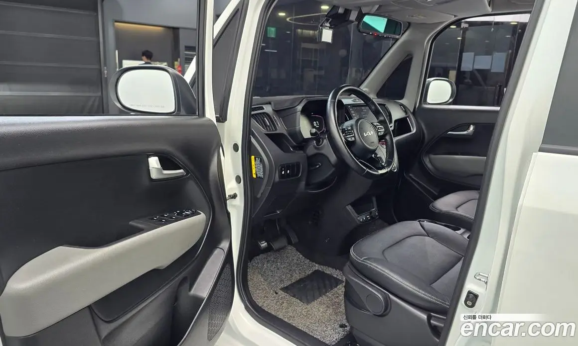 Kia Ray 2022 1.0 автомат (гидро), фото 10