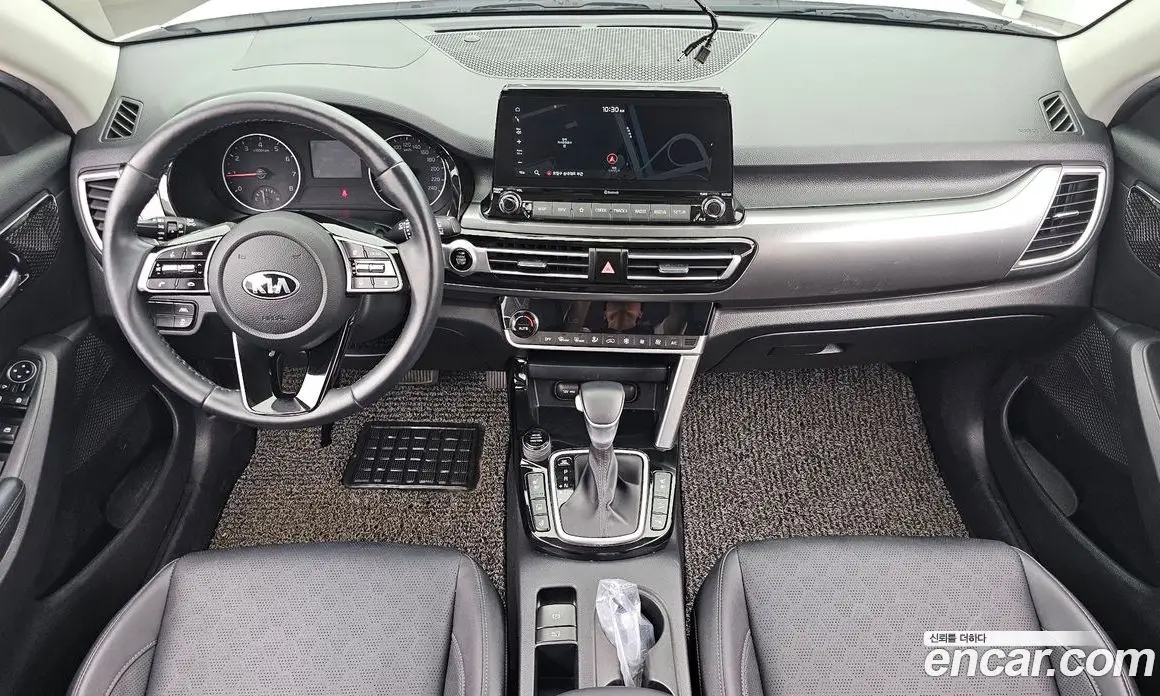 Kia Seltos 2021 1.6 автомат (гидро), фото 7 Kia Seltos 2021 1.6 автомат (гидро), фото 7