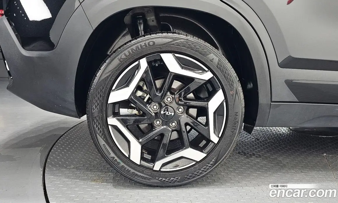 Kia Seltos 2024 1.6 автомат (гидро), фото 5 Kia Seltos 2024 1.6 автомат (гидро), фото 5
