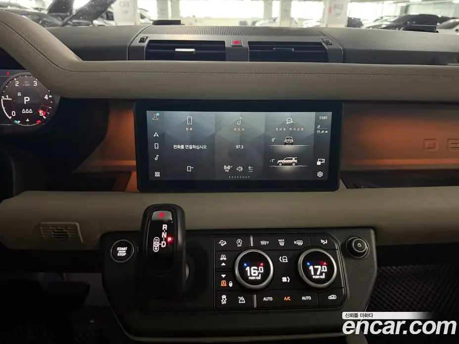 Land Rover Defender 2021 3.0 автомат (гидро), фото 13 Land Rover Defender 2021 3.0 автомат (гидро), фото 13