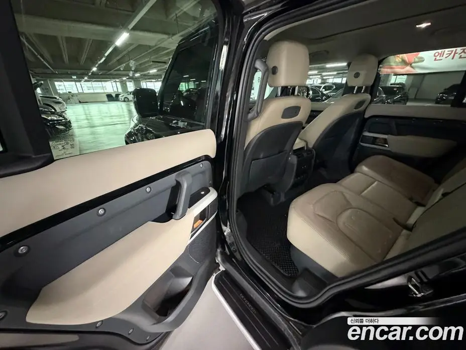 Land Rover Defender 2021 3.0 автомат (гидро), фото 8 Land Rover Defender 2021 3.0 автомат (гидро), фото 8