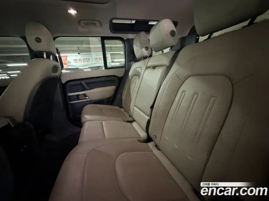 Land Rover Defender 2021 3.0 автомат (гидро), фото 9 Land Rover Defender 2021 3.0 автомат (гидро), фото 9