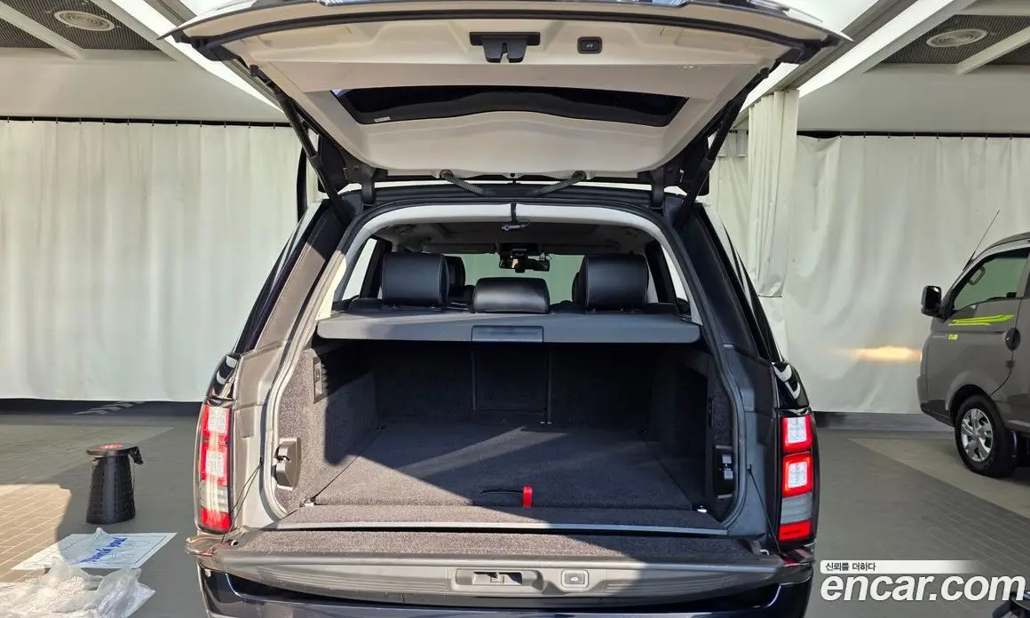Land Rover Range Rover 2013 4.4 автомат (гидро), фото 20 Land Rover Range Rover 2013 4.4 автомат (гидро), фото 20