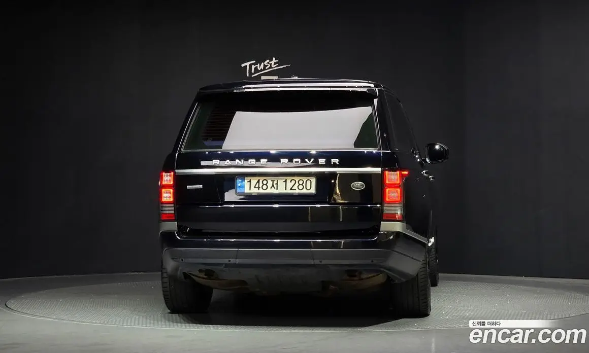 Land Rover Range Rover 2013 4.4 автомат (гидро), фото 4 Land Rover Range Rover 2013 4.4 автомат (гидро), фото 4
