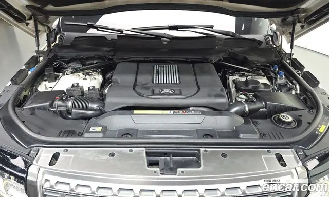 Land Rover Range Rover 2017 4.4 автомат (гидро), миниатюра 6