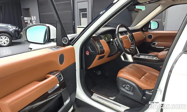 Land Rover Range Rover 2017 4.4 автомат (гидро), миниатюра 10