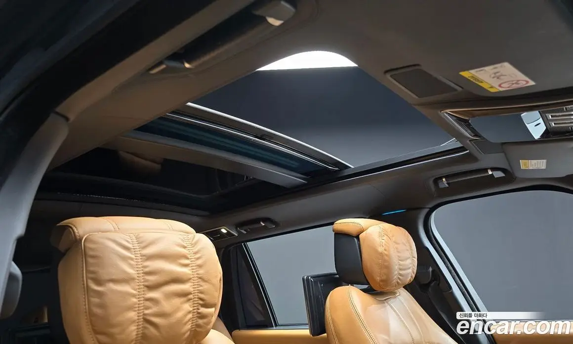 Land Rover Range Rover 2018 5.0 автомат (гидро), фото 19 Land Rover Range Rover 2018 5.0 автомат (гидро), фото 19