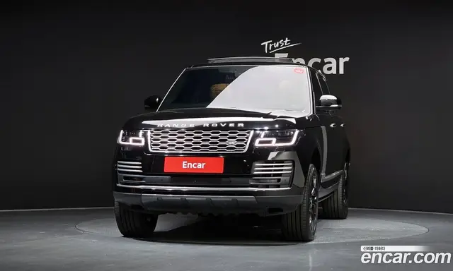 Land Rover Range Rover 2018 5.0 автомат (гидро), миниатюра 3 Land Rover Range Rover 2018 5.0 автомат (гидро), миниатюра 3