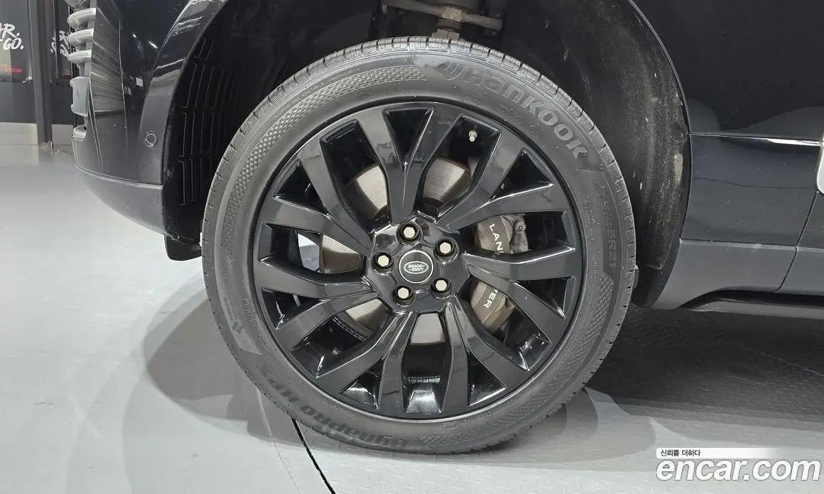 Land Rover Range Rover 2018 5.0 автомат (гидро), фото 5 Land Rover Range Rover 2018 5.0 автомат (гидро), фото 5