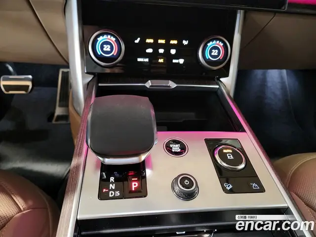 Land Rover Range Rover 2023 3.0 автомат (гидро), миниатюра 12