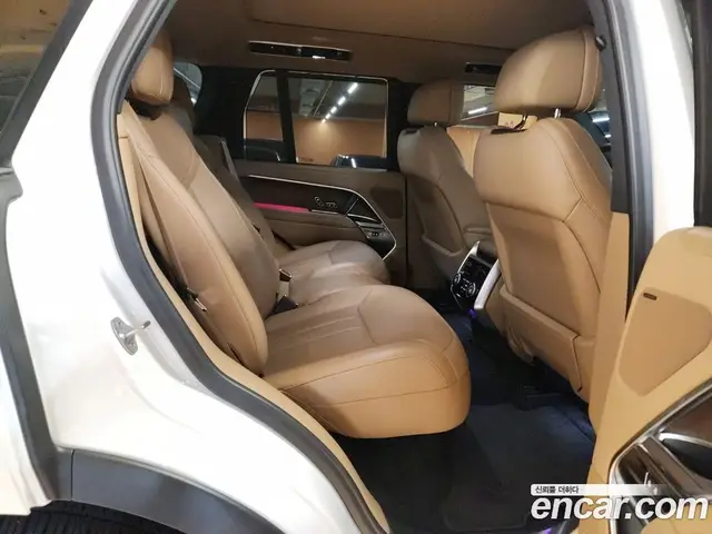 Land Rover Range Rover 2023 3.0 автомат (гидро), миниатюра 6 Land Rover Range Rover 2023 3.0 автомат (гидро), миниатюра 6
