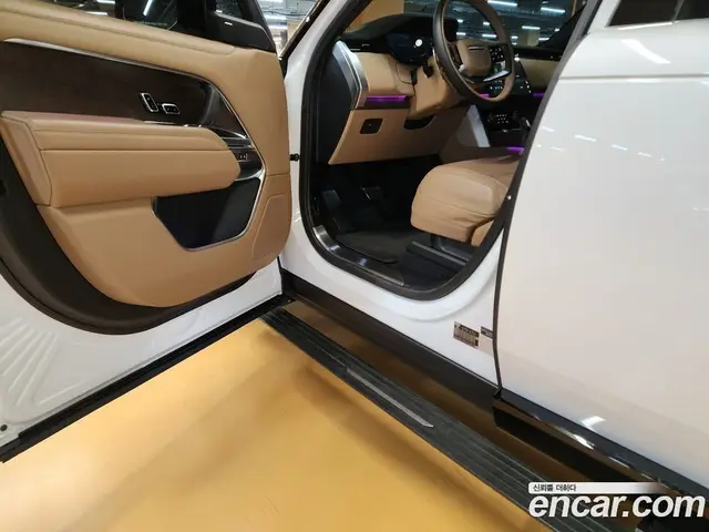 Land Rover Range Rover 2023 3.0 автомат (гидро), миниатюра 7 Land Rover Range Rover 2023 3.0 автомат (гидро), миниатюра 7