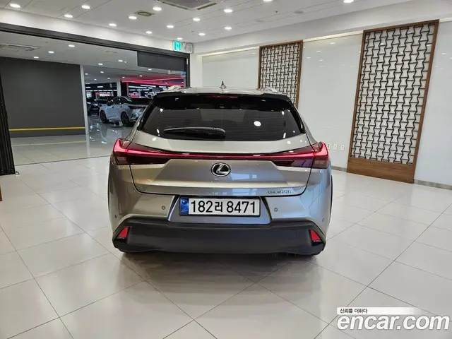 Lexus UX 2025 2.0 автомат (вариатор), миниатюра 4 Lexus UX 2025 2.0 автомат (вариатор), миниатюра 4