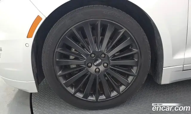 Lincoln MKZ 2016 2.0 автомат (гидро), миниатюра 5 Lincoln MKZ 2016 2.0 автомат (гидро), миниатюра 5