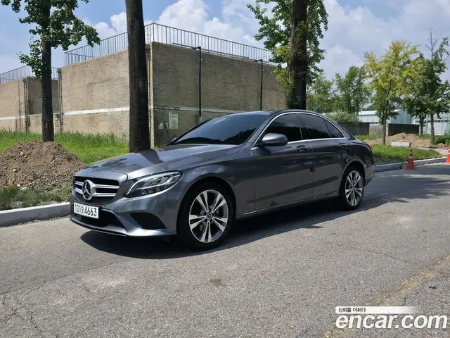 Mercedes-Benz C-Class 2019 1.9 автомат (гидро), миниатюра 2 Mercedes-Benz C-Class 2019 1.9 автомат (гидро), миниатюра 2