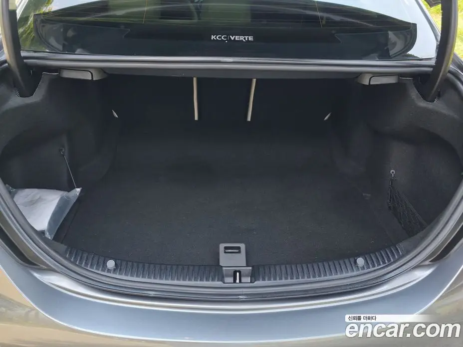 Mercedes-Benz C-Class 2019 1.9 автомат (гидро), фото 18 Mercedes-Benz C-Class 2019 1.9 автомат (гидро), фото 18