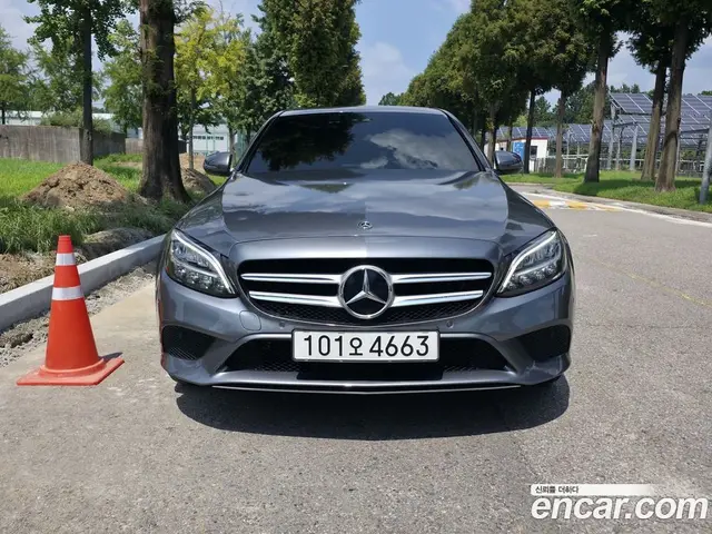 Mercedes-Benz C-Class 2019 1.9 автомат (гидро), миниатюра 3 Mercedes-Benz C-Class 2019 1.9 автомат (гидро), миниатюра 3