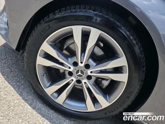 Mercedes-Benz C-Class 2019 1.9 автомат (гидро), миниатюра 6 Mercedes-Benz C-Class 2019 1.9 автомат (гидро), миниатюра 6