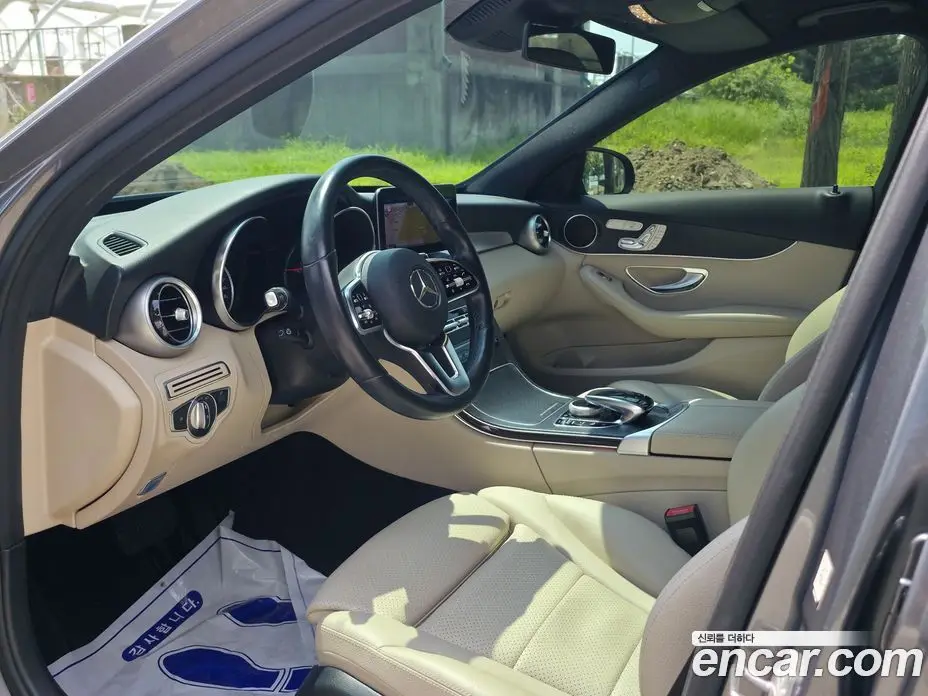 Mercedes-Benz C-Class 2019 1.9 автомат (гидро), фото 7 Mercedes-Benz C-Class 2019 1.9 автомат (гидро), фото 7