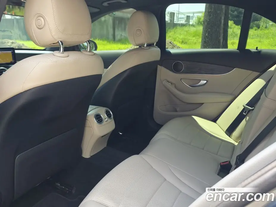 Mercedes-Benz C-Class 2019 1.9 автомат (гидро), фото 8 Mercedes-Benz C-Class 2019 1.9 автомат (гидро), фото 8
