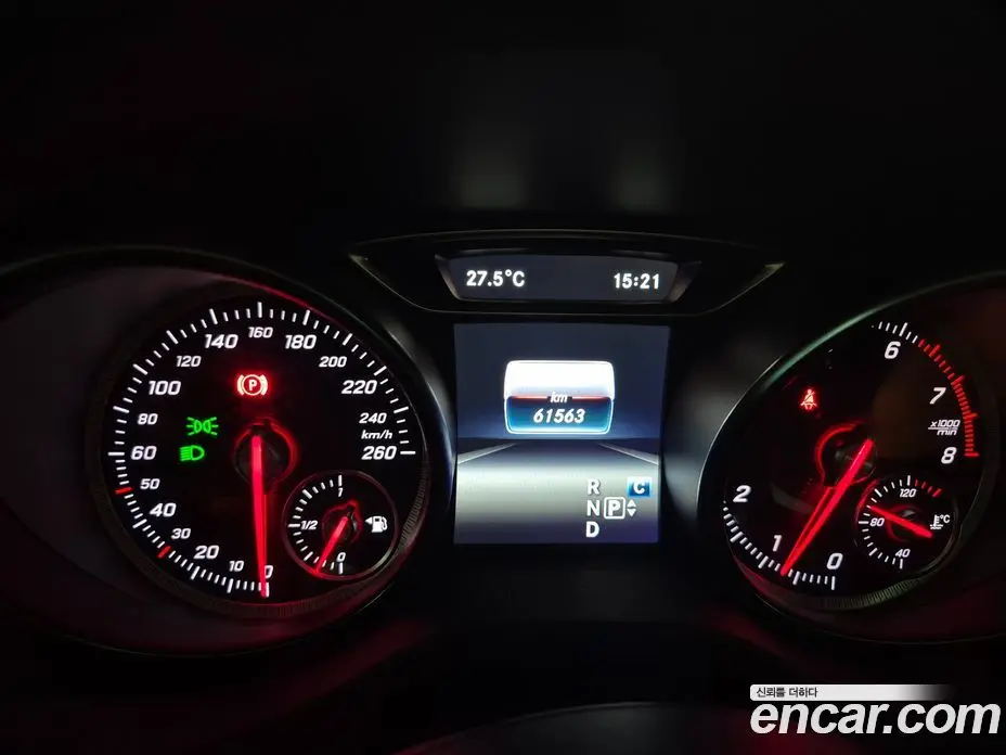 Mercedes-Benz CLA-Class 2018 2.0 автомат (гидро), фото 17 Mercedes-Benz CLA-Class 2018 2.0 автомат (гидро), фото 17