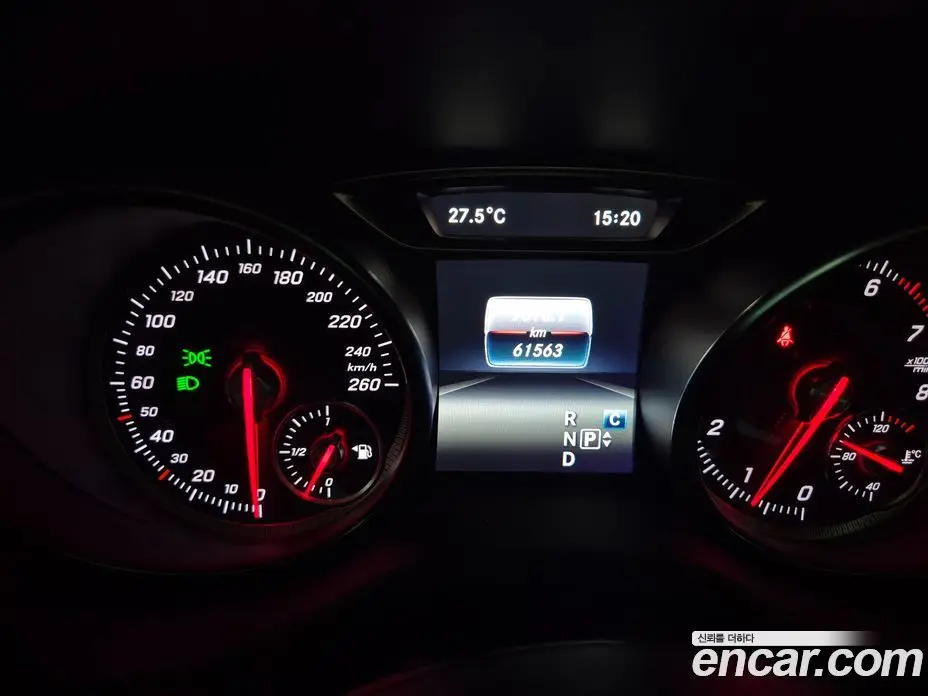 Mercedes-Benz CLA-Class 2018 2.0 автомат (гидро), фото 8 Mercedes-Benz CLA-Class 2018 2.0 автомат (гидро), фото 8