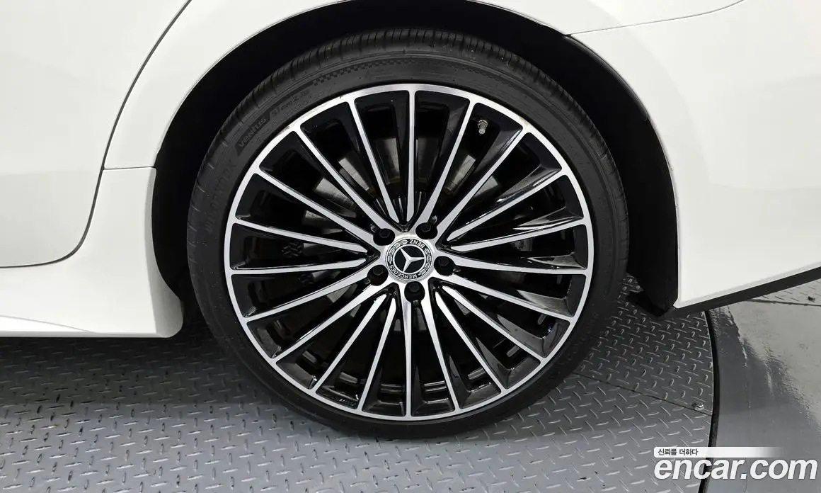 Mercedes-Benz CLS-Class 2022 3.0 автомат (гидро), фото 5