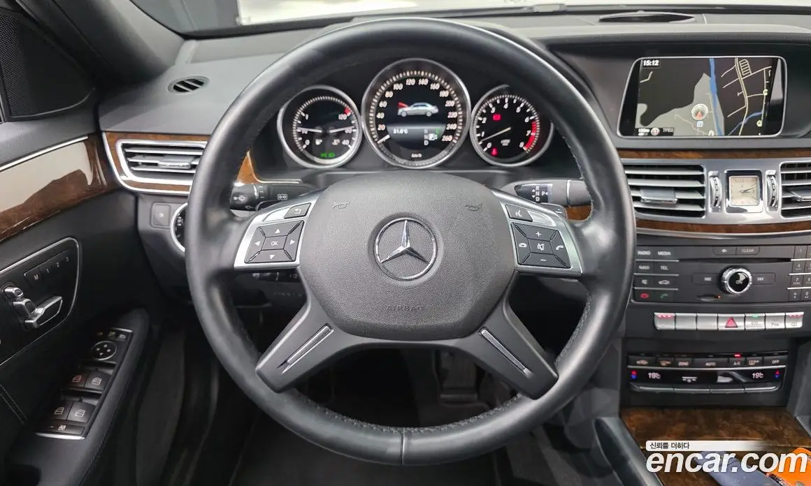 Mercedes-Benz E-Class 2015 3.5 автомат (гидро), фото 12