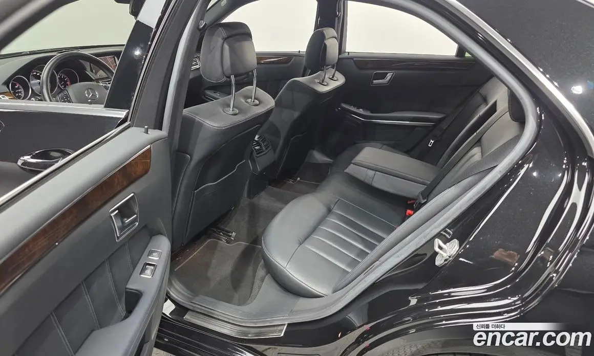 Mercedes-Benz E-Class 2015 3.5 автомат (гидро), фото 17