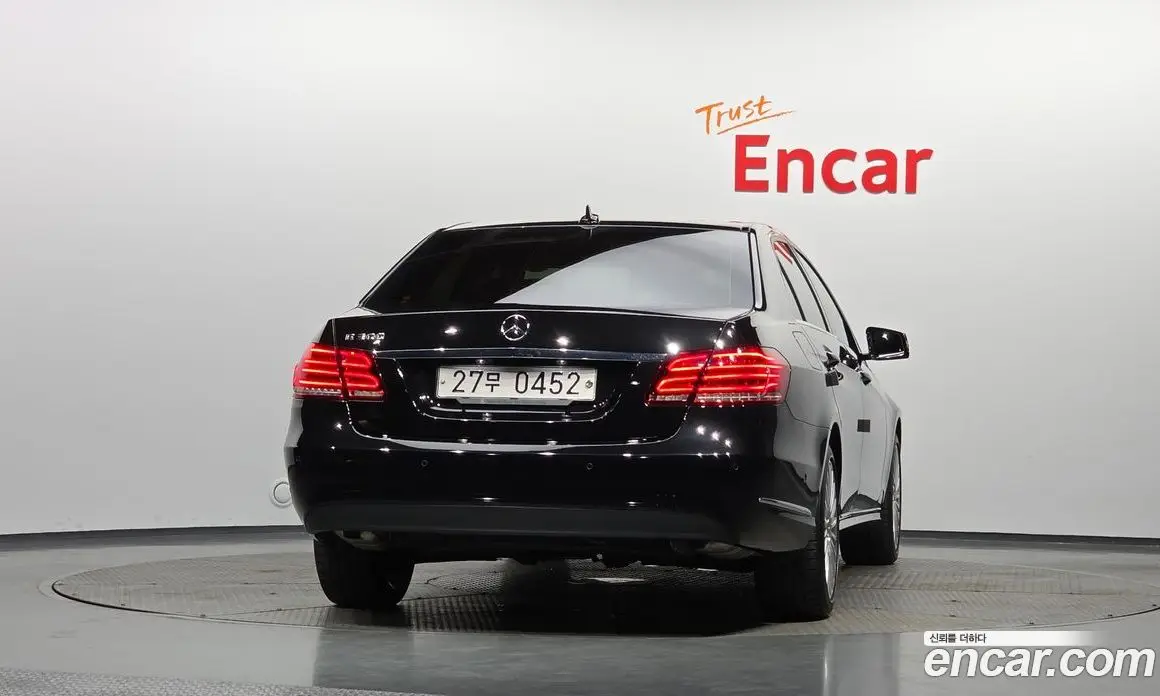 Mercedes-Benz E-Class 2015 3.5 автомат (гидро), фото 4
