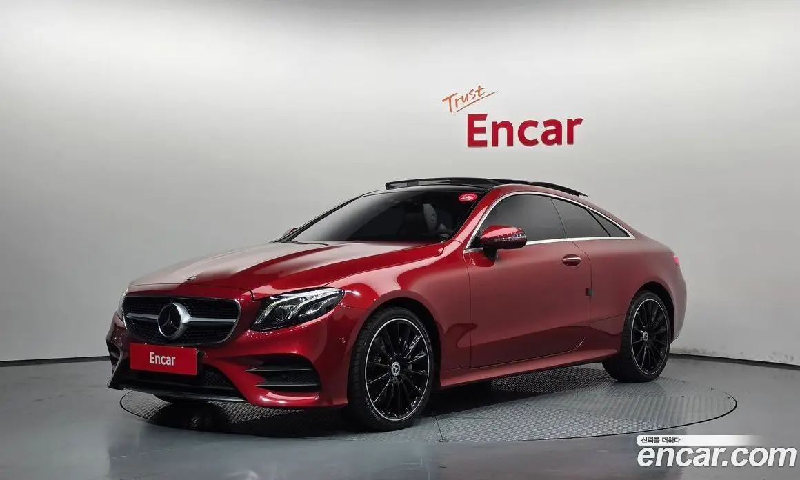 Mercedes-Benz E-Class 2017 3.0 автомат (гидро), фото 1 Mercedes-Benz E-Class 2017 3.0 автомат (гидро), фото 1