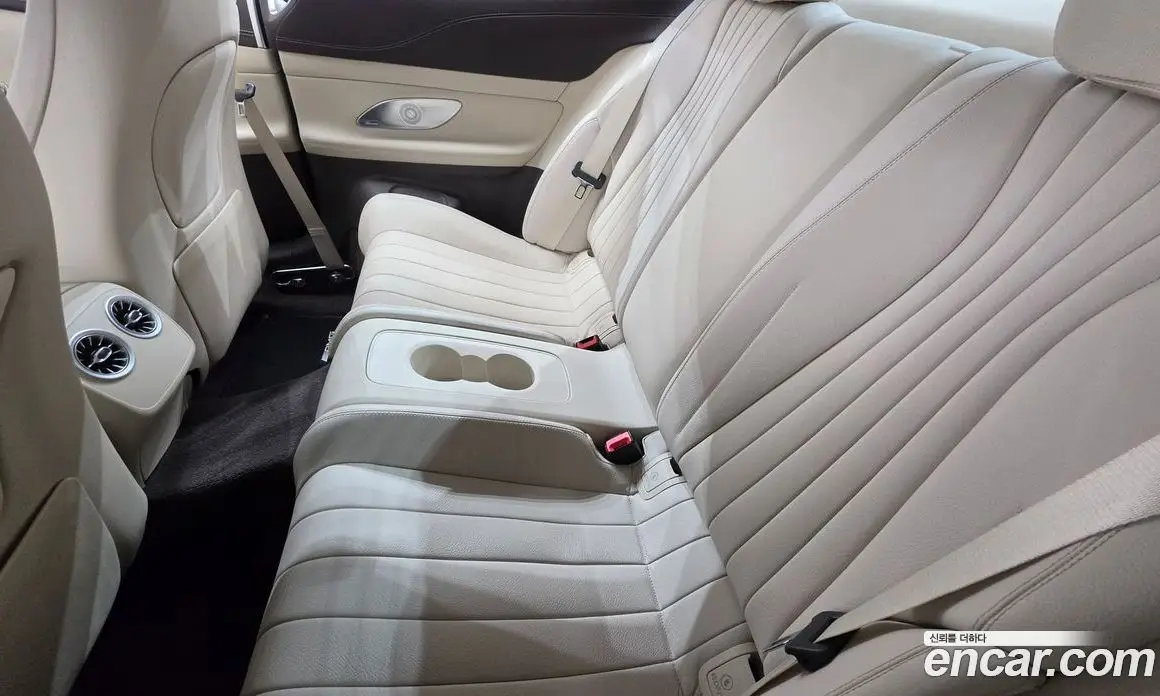 Mercedes-Benz E-Class 2017 3.0 автомат (гидро), фото 11 Mercedes-Benz E-Class 2017 3.0 автомат (гидро), фото 11