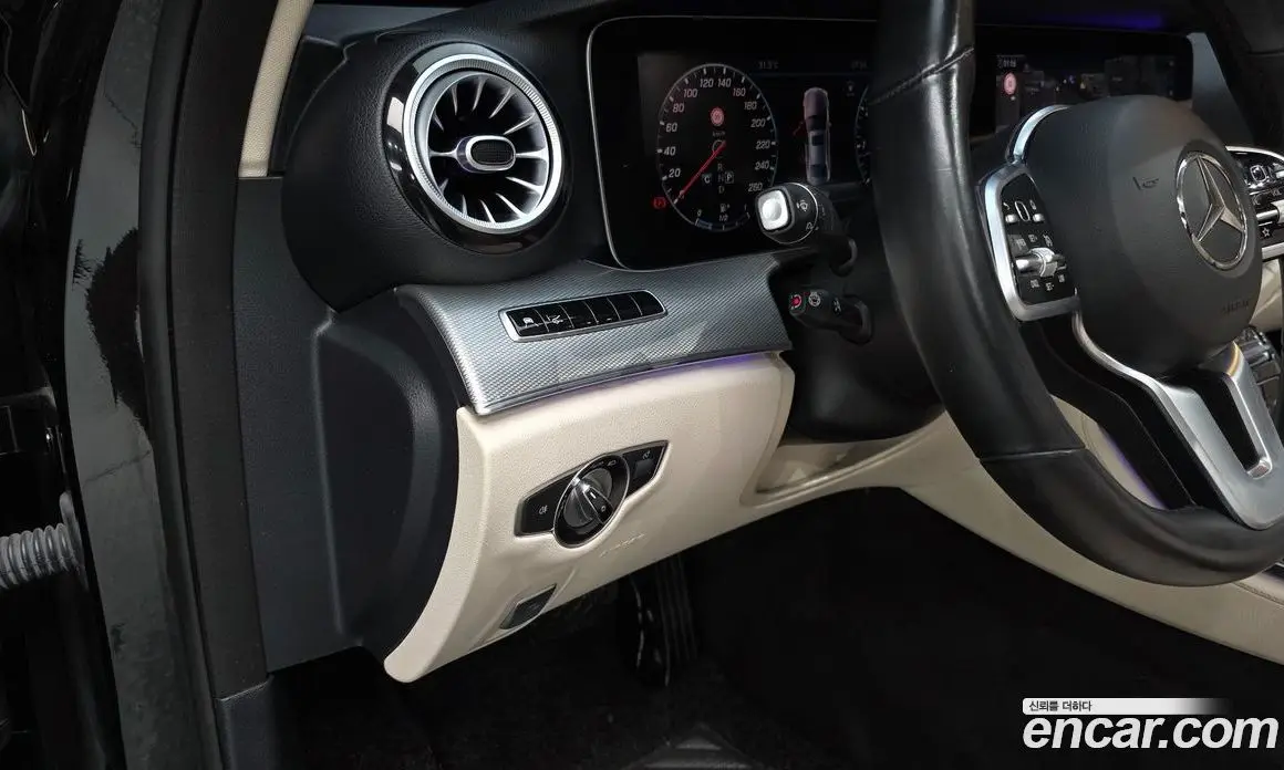 Mercedes-Benz E-Class 2019 2.0 автомат (гидро), фото 13 Mercedes-Benz E-Class 2019 2.0 автомат (гидро), фото 13