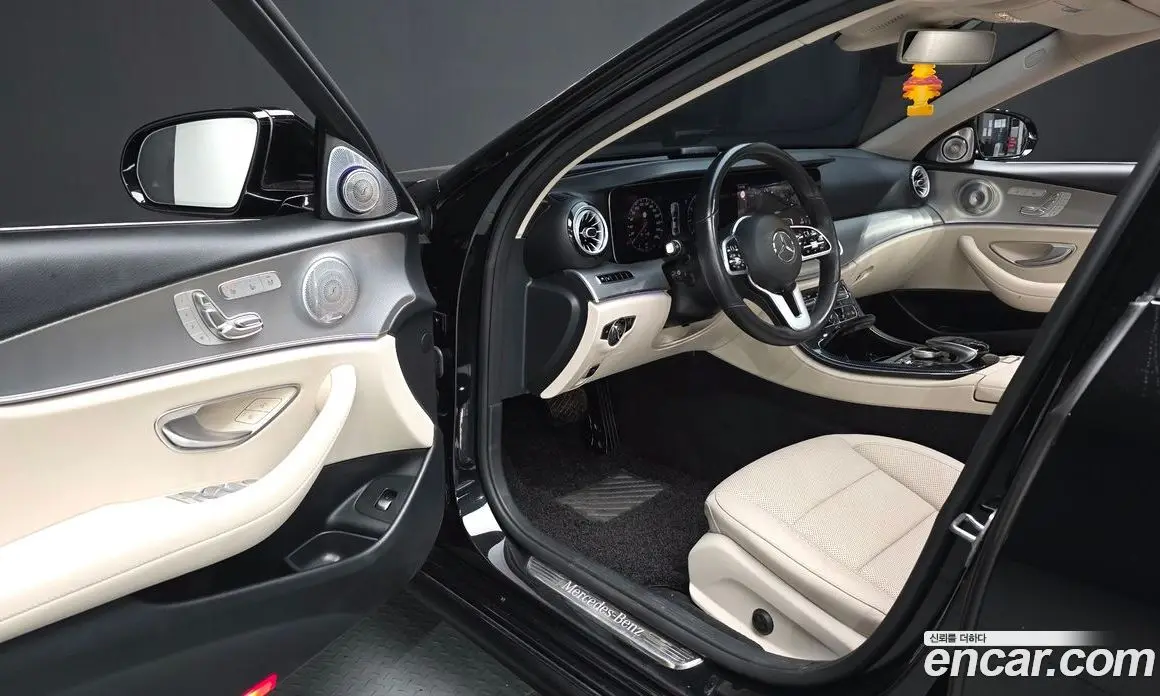 Mercedes-Benz E-Class 2019 2.0 автомат (гидро), фото 10 Mercedes-Benz E-Class 2019 2.0 автомат (гидро), фото 10