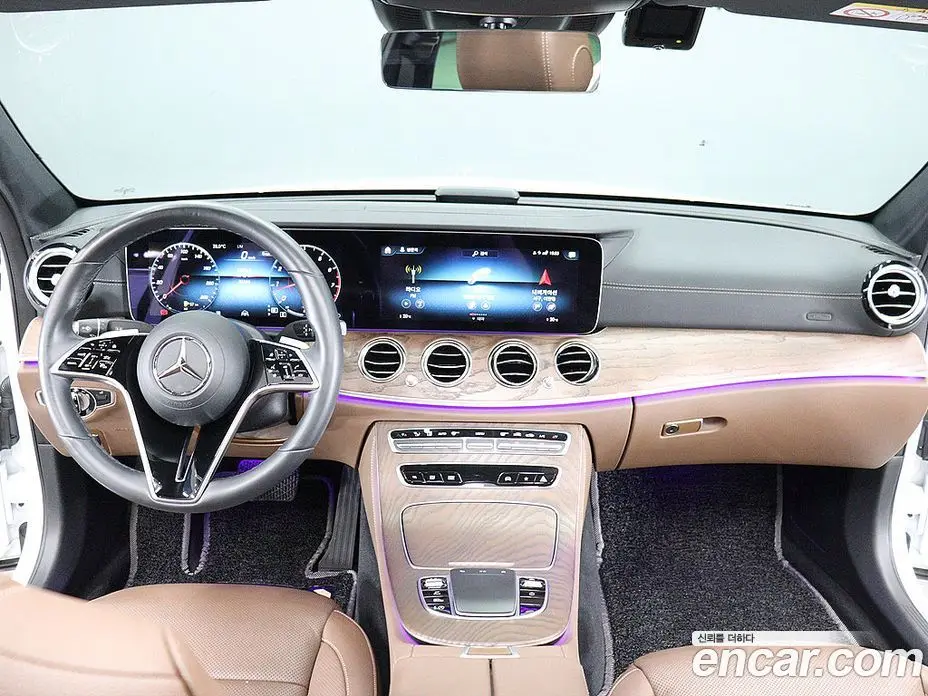 Mercedes-Benz E-Class 2023 2.0 автомат (гидро), фото 13