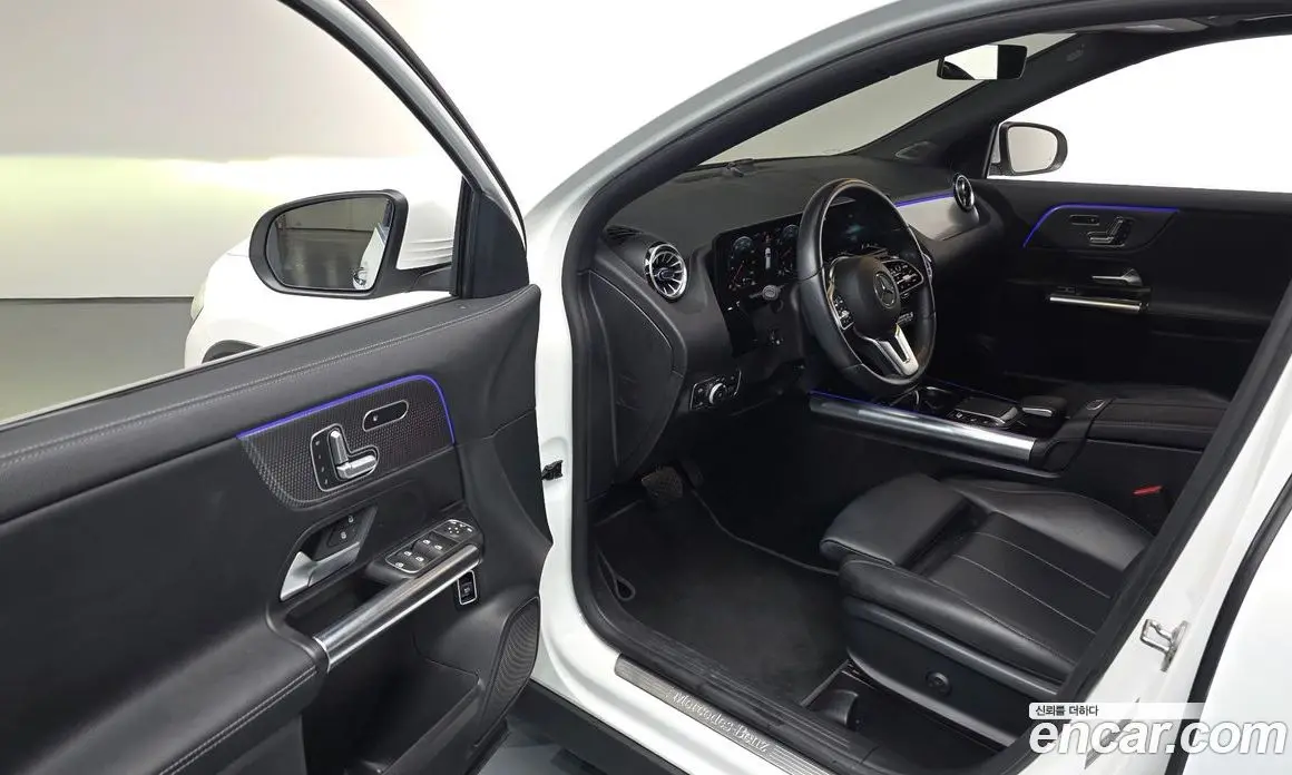 Mercedes-Benz GLA-Class 2021 2.0 автомат (гидро), фото 10 Mercedes-Benz GLA-Class 2021 2.0 автомат (гидро), фото 10