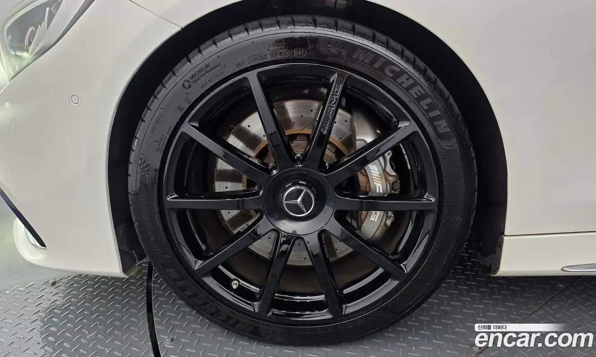 Mercedes-Benz S-Class 2016 5.5 автомат (гидро), фото 5 Mercedes-Benz S-Class 2016 5.5 автомат (гидро), фото 5