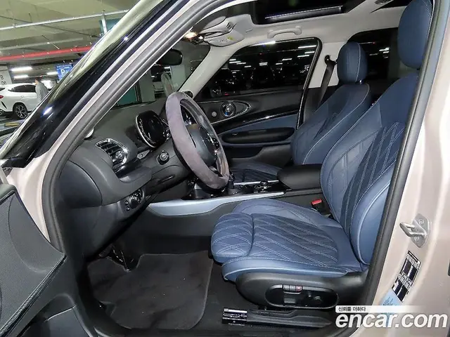 Mini Clubman 2022 2.0 автомат (гидро), миниатюра 6