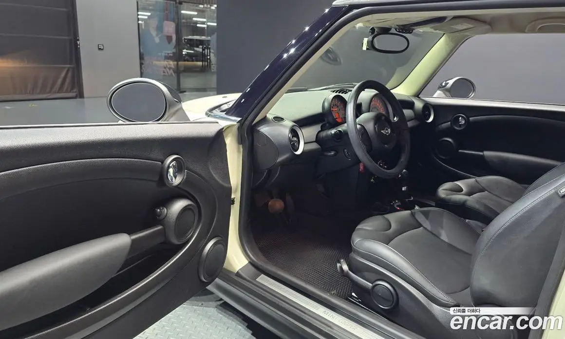 Mini Cooper 2013 1.6 автомат (гидро), фото 10