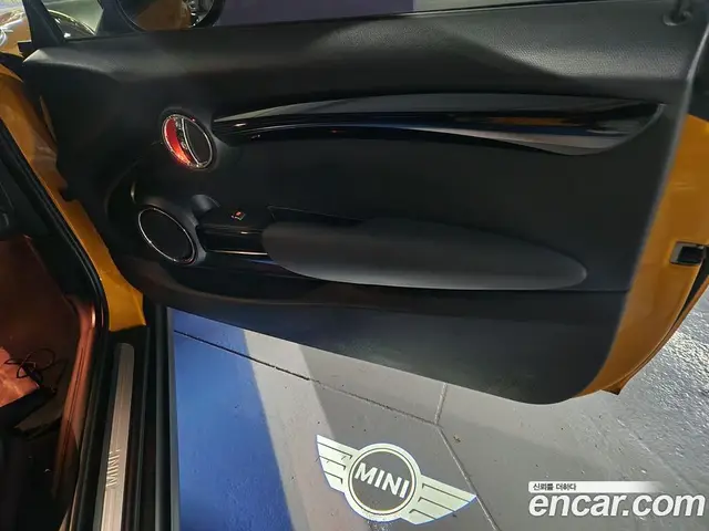 Mini Cooper 2017 1.5 автомат (гидро), миниатюра 12