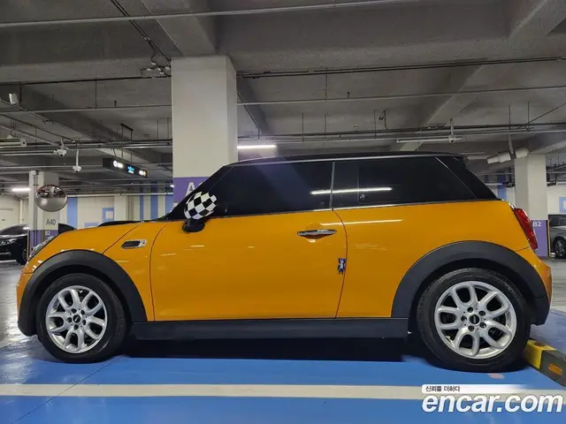 Mini Cooper 2017 1.5 автомат (гидро), миниатюра 9 Mini Cooper 2017 1.5 автомат (гидро), миниатюра 9