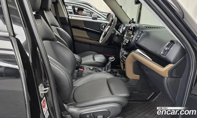 Mini Countryman 2017 2.0 автомат (гидро), миниатюра 11 Mini Countryman 2017 2.0 автомат (гидро), миниатюра 11