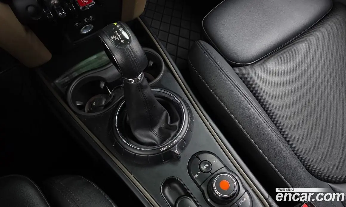 Mini Countryman 2017 2.0 автомат (гидро), фото 9 Mini Countryman 2017 2.0 автомат (гидро), фото 9