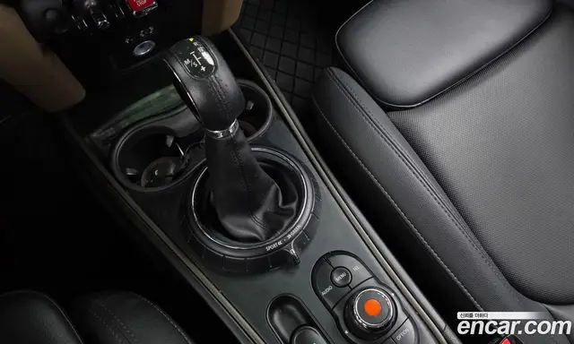 Mini Countryman 2017 2.0 автомат (гидро), миниатюра 9 Mini Countryman 2017 2.0 автомат (гидро), миниатюра 9