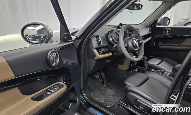 Mini Countryman 2017 2.0 автомат (гидро), миниатюра 10 Mini Countryman 2017 2.0 автомат (гидро), миниатюра 10