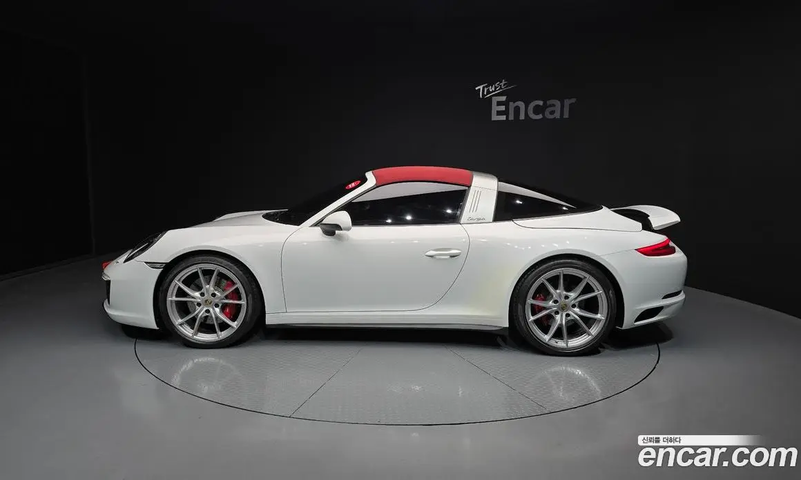 Porsche 911 2016 3.0 автомат (гидро), фото 20